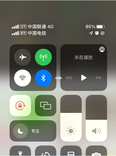 灵武苹果手机维修分享iPhone双卡信号解决办法 