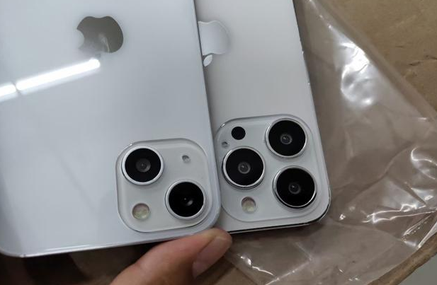 灵武苹果手机维修分享iPhone 13‌机模长什么样 